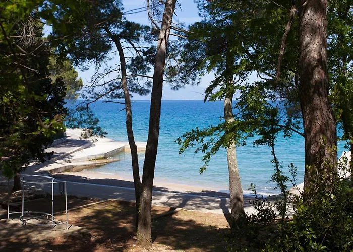 Family Friendly House With A Swimming Pool Ljutici, Krk - 25039 *