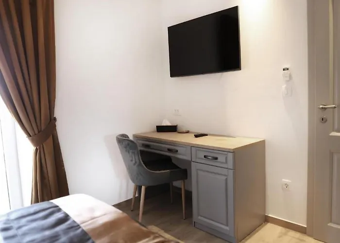 Family Friendly House With A Swimming Pool Ljutici, Krk - 25039 * مالينسكا