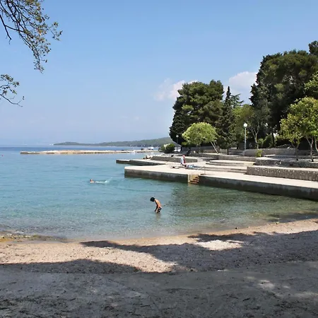 Family Friendly House With A Swimming Pool Ljutici, Krk - 25039 펜션 말린스카