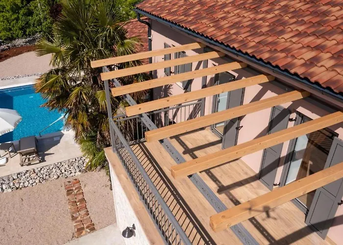 Family Friendly House With A Swimming Pool Ljutici, Krk - 25039 펜션 *